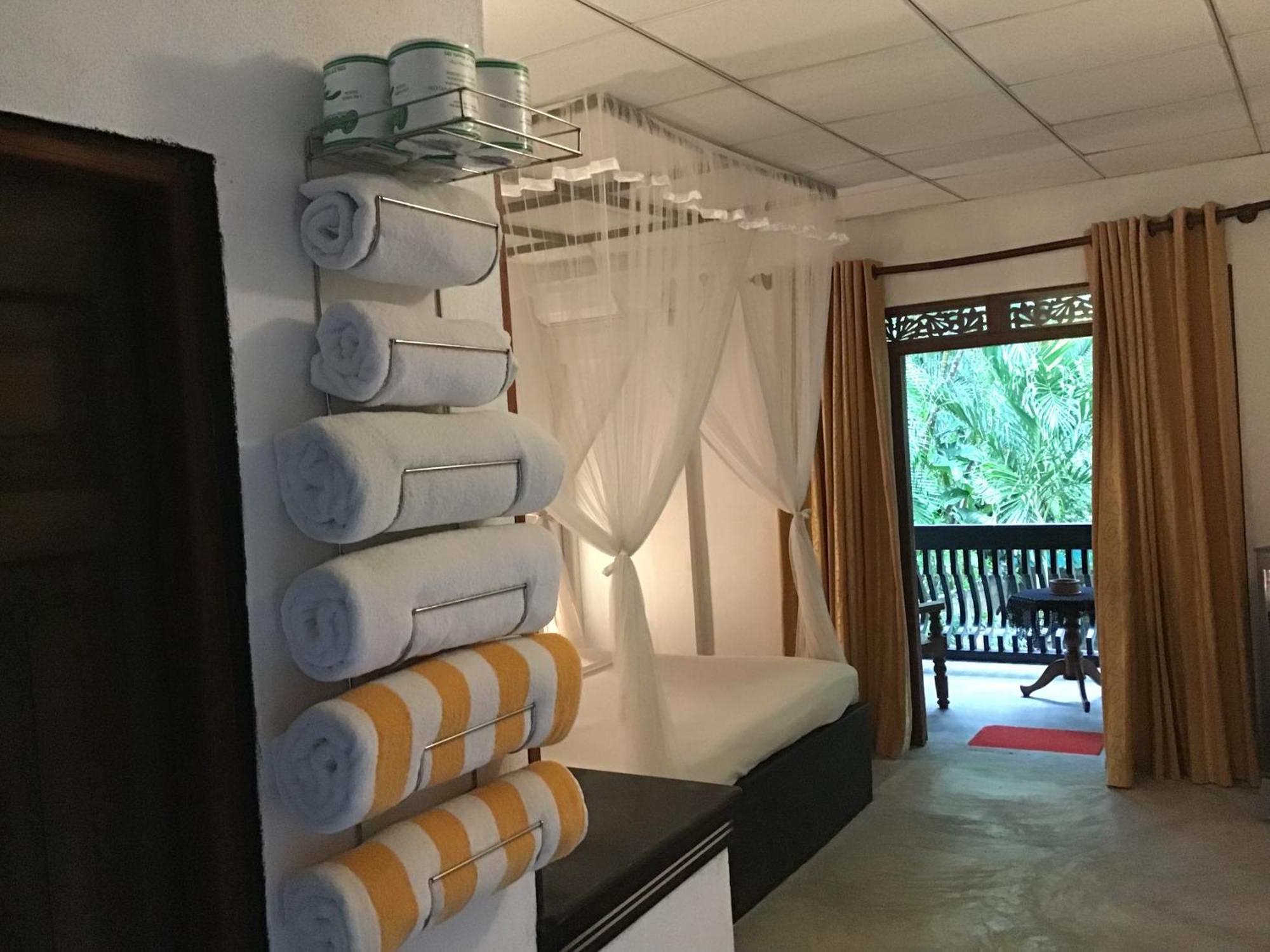 Sanjeehome & Lanka Ayurveda, Bentota Dış mekan fotoğraf